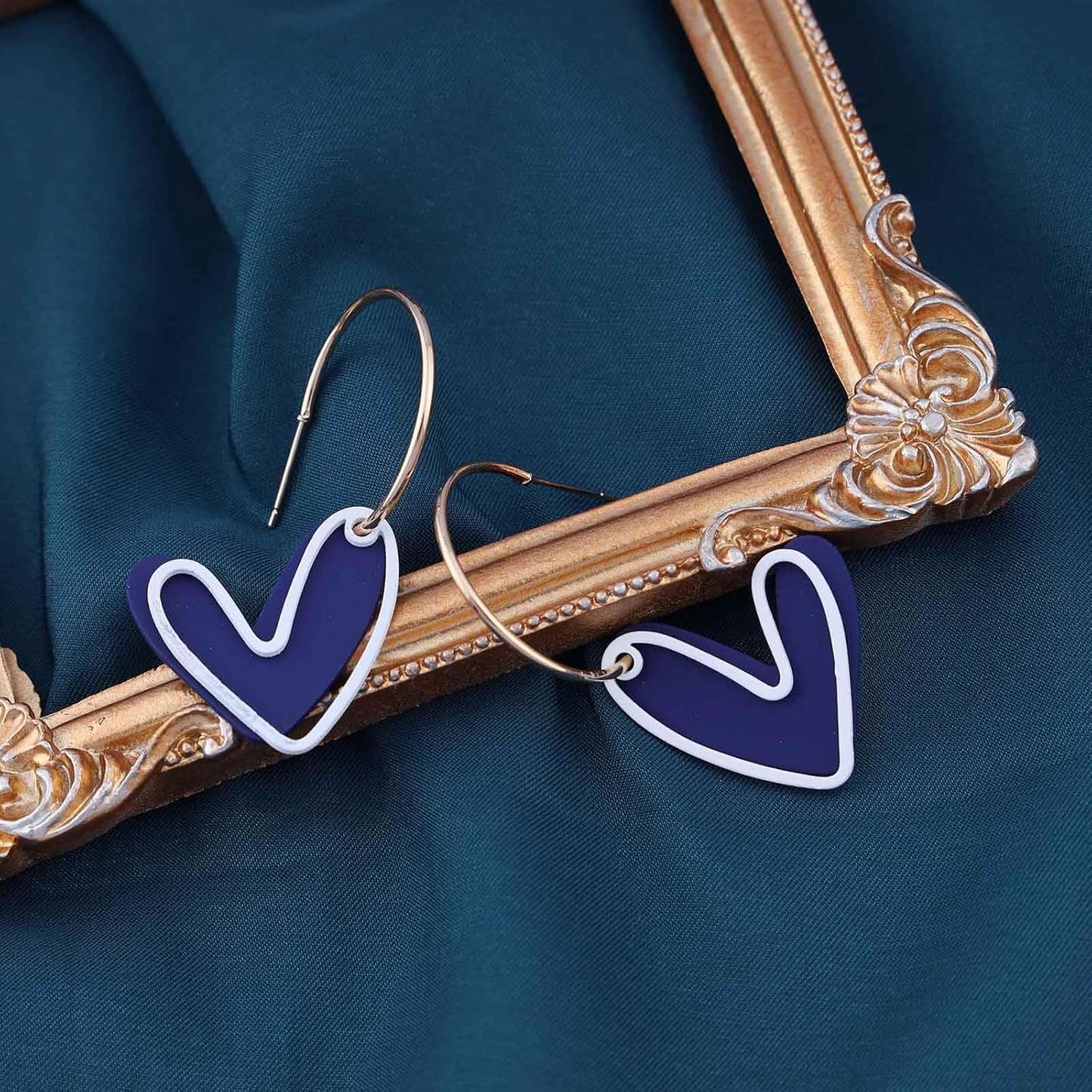 Vintage Blue Heart Earrings Enamel Heart Drop Earrings Acrylic Love Heart Earrings C Shape Hoop Earrings Gold Open Circle Earrings Jewelry for Women
