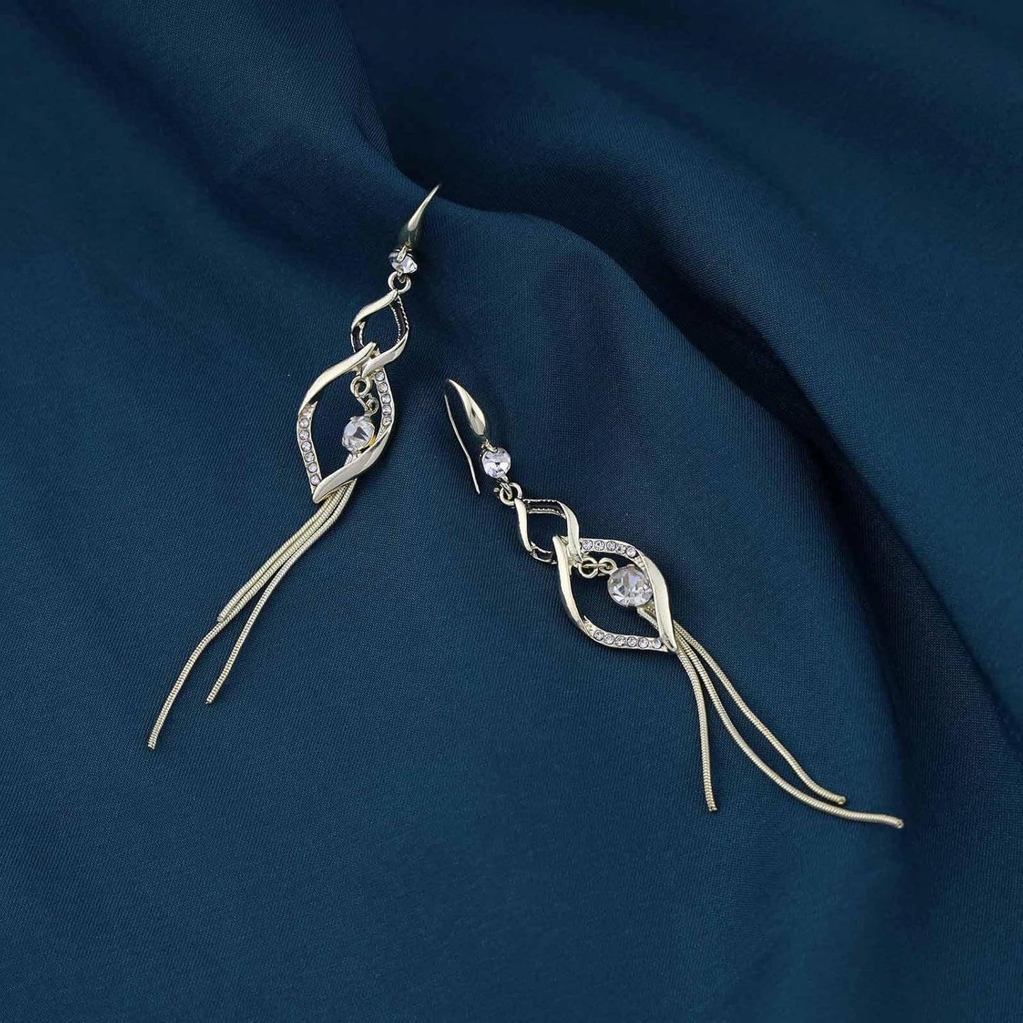 Vintage Crystal Dangle Earrings Long Rhinestone Chain Earrings Gold Swirl Square Drop Earrings Shine Cz Tassel Drop Earrings Jewelry for Women