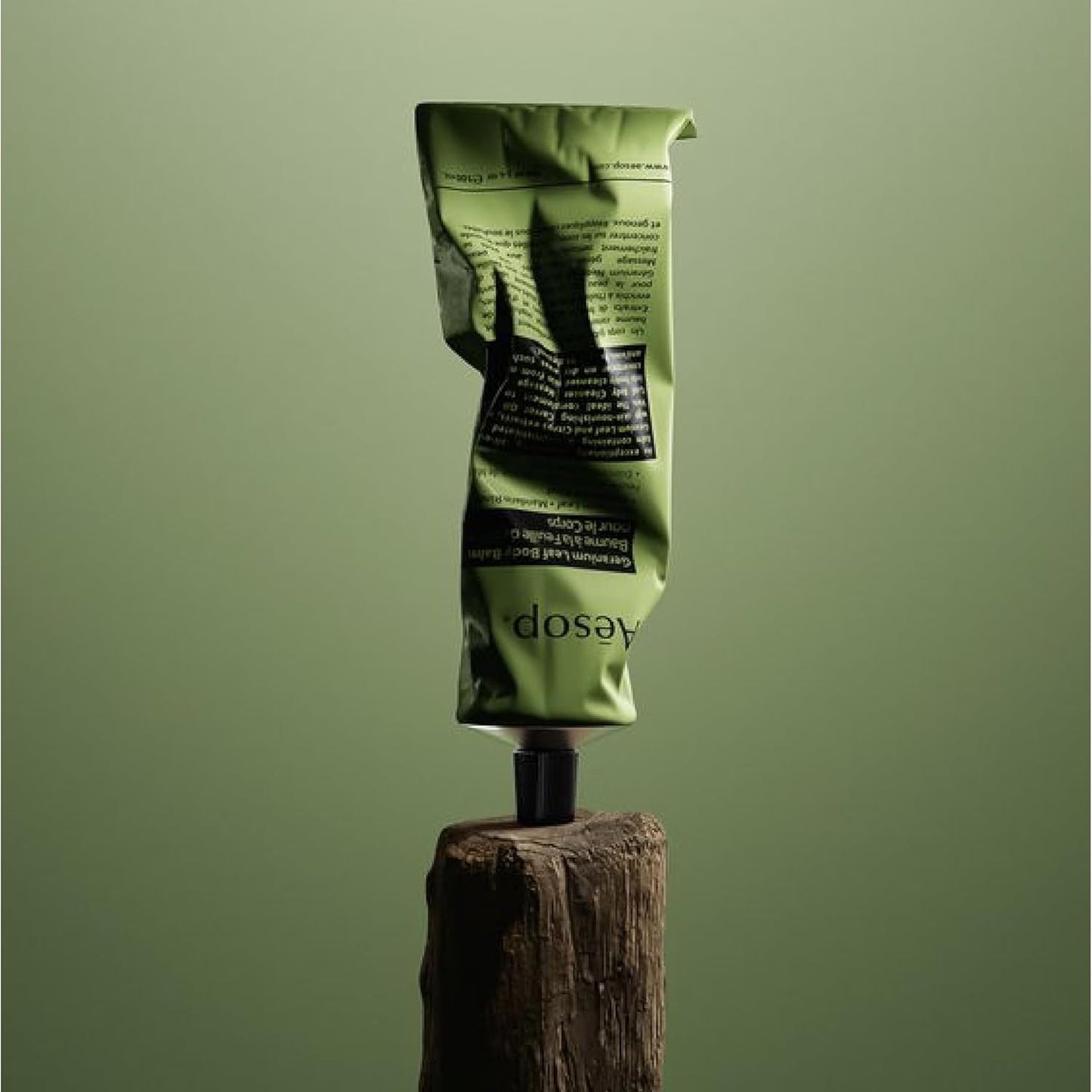 Aesop Geranium Leaf Travel Body Balm | Soften and Hydrate Skin with Nut Oils, Geranium Leaf and Citrus Extracts | 3.4oz / 100mL